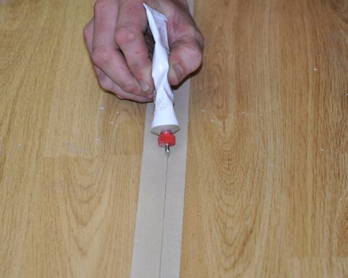 Lay Flat Vinyl Laying Techniques Cold, How To Seal A Seam In Vinyl Flooring